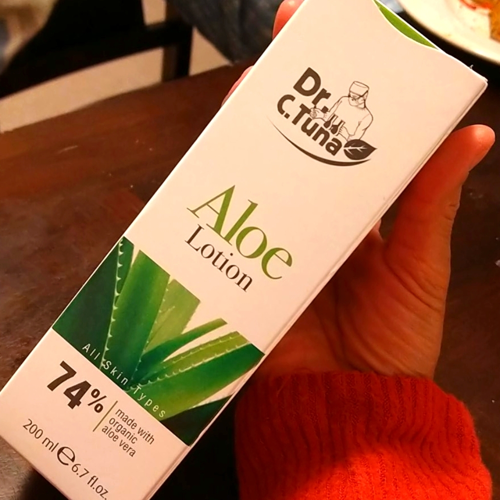 Aloe lotion